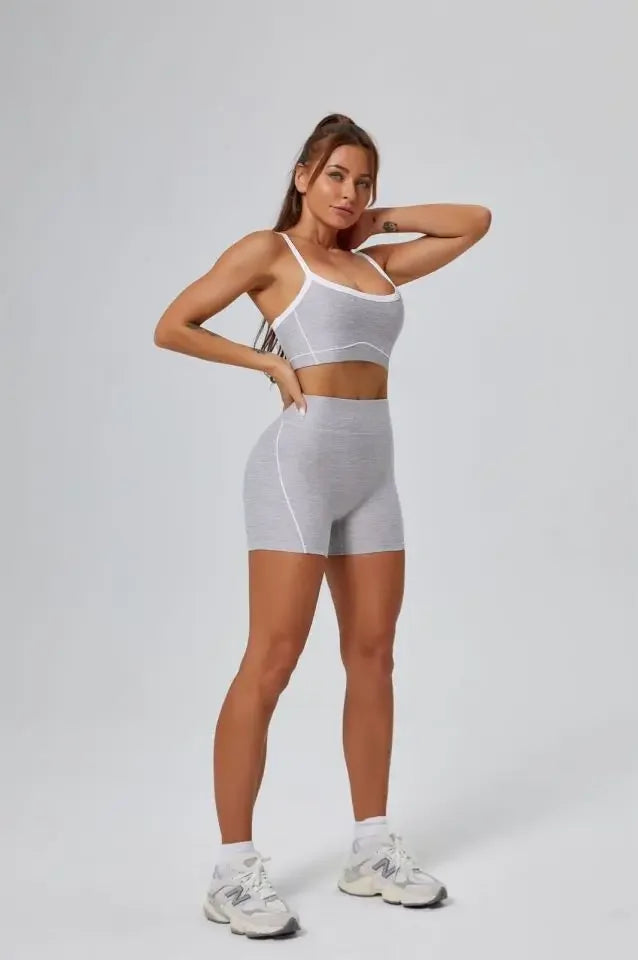 Seamless Yoga Sets Sports Fitness High Waist Hip-lifting Flared Pants Backless Bra Suits Workout Gym Leggings Sets for Women